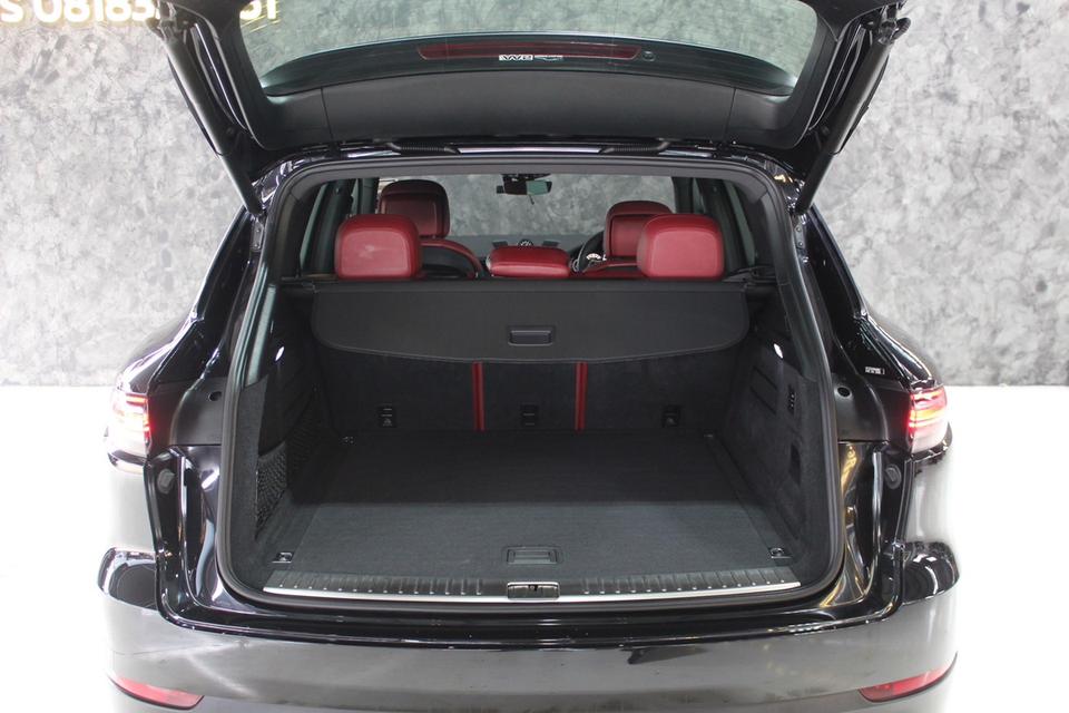 รหัสรถ JRS9431 📌 Porsche Cayenne E Hybrid 2019  8
