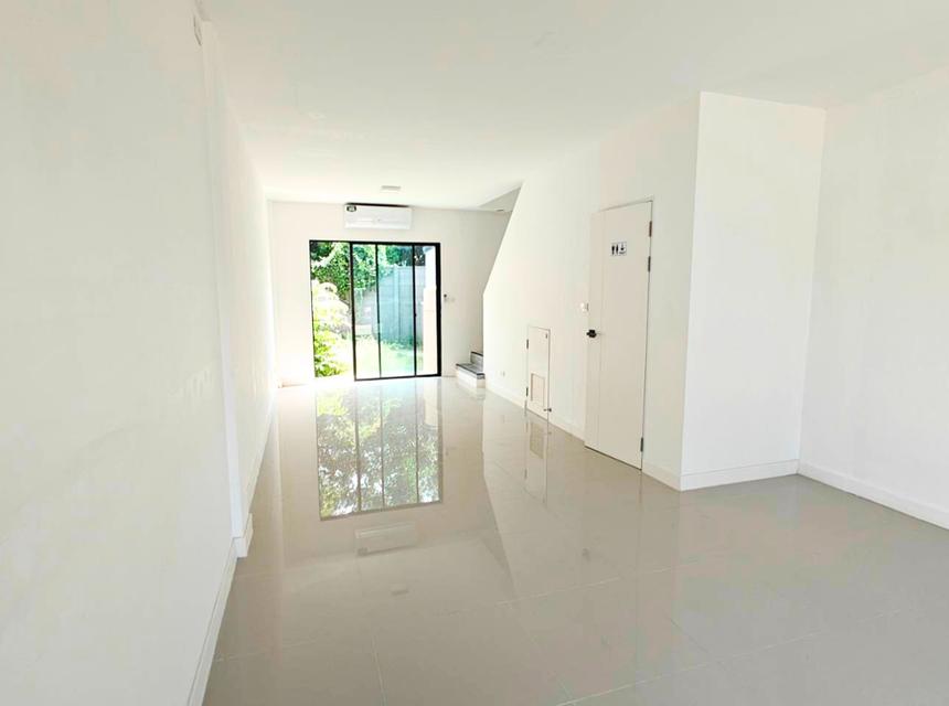 สำนักงาน โฮมส์ออฟฟิส District เทพารักษ์ ซอยมังกร 4