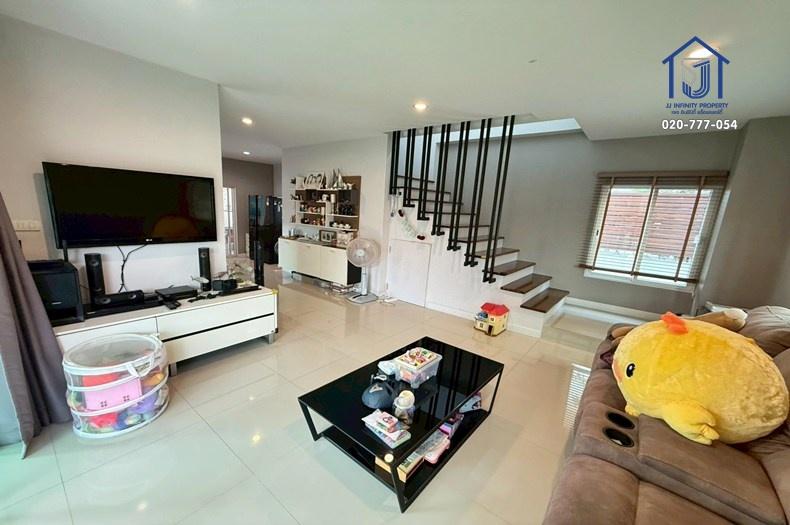 ขายบ้านเดี่ยว 2 ชั้น 80 ตรว. หมู่บ้านเดอะธารา รามอินทรา ซอยพระยาสุเรนทร์ 35 หลังมุม ใกล้ทางด่วน–แฟชั่นไอส์แลนด์ 6