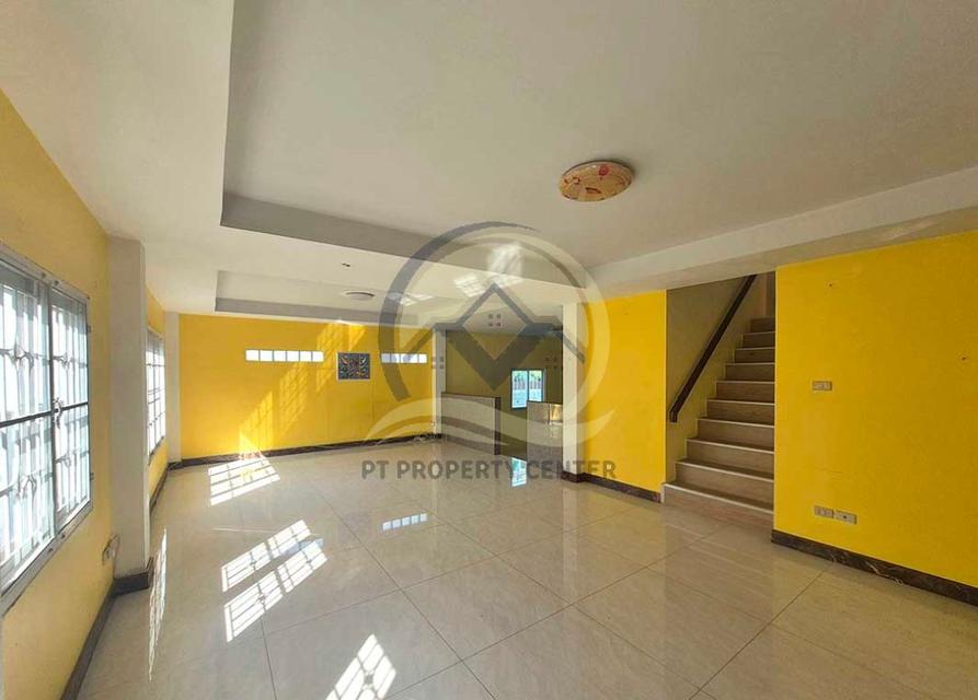 โครงการลลิล กรีนวิลล์ รามอินทรา-วัชรพล บ้านเดี่ยว 2 ชั้น ซอยสุขาภิบาล 5 ซอย 72 ราคาพิเศษ ขายต่ำกว่าราคาประเมินธนาคาร เปิดกว้างสำหรับเจรจา พร้อมพิจารณา 3