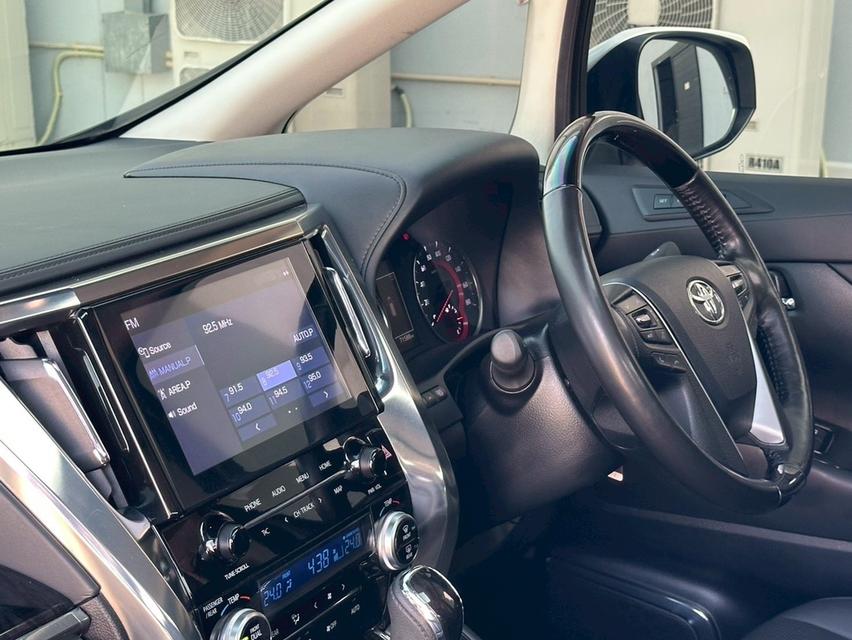 Toyota Alphard 2.5 SC Package รูปที่ 14