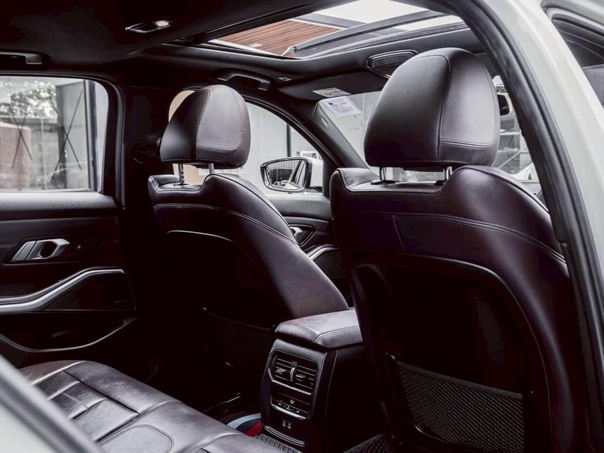 ð āļĢāļŦāļąāļŠāļĢāļ : 67GG2435 ð BMW 330e G20 M Sport āļāļĩ 2021