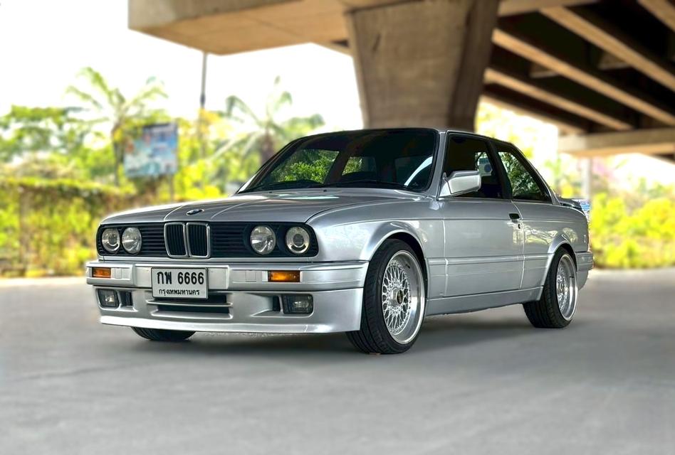 1990 BMW 318i E30 MT รถสวยจัด ตัวจี๊ดในตำนาน