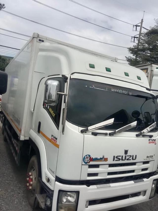 ขาย ISUZU FVM 240 ปี 2558