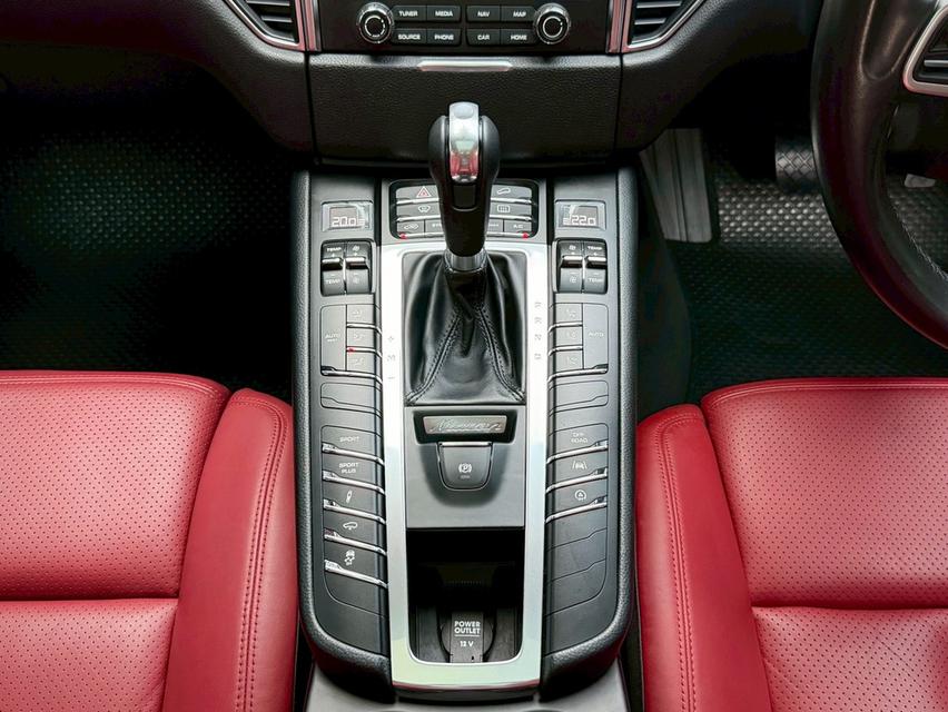 2016 Porsche Macan 2.0 Turbo ( PDK ) รูปที่ 8