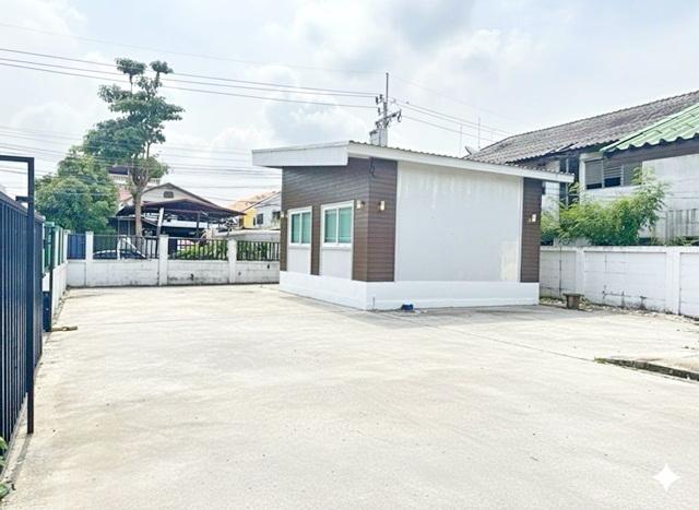 Mega Bangna 2.4กม.ถูกกว่าโกดัง คฤหาสน์ 7นอน ให้เช่า 162ตร.ว. 642ตรม. รถไฟฟ้าศรีลาซาล 3.1 กม. ตรงข้ามโรงพยาบาลพริ้นซ์ สุว 4