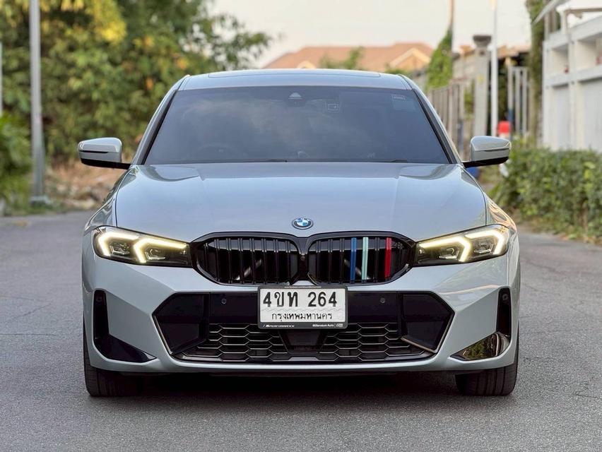 BMW 330e M Sport LCI ปี 2023 รูปที่ 12