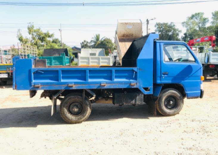 ขาย รถบรรทุก 4 ล้อดั้มพ์ ISUZU NKR 110HP  3