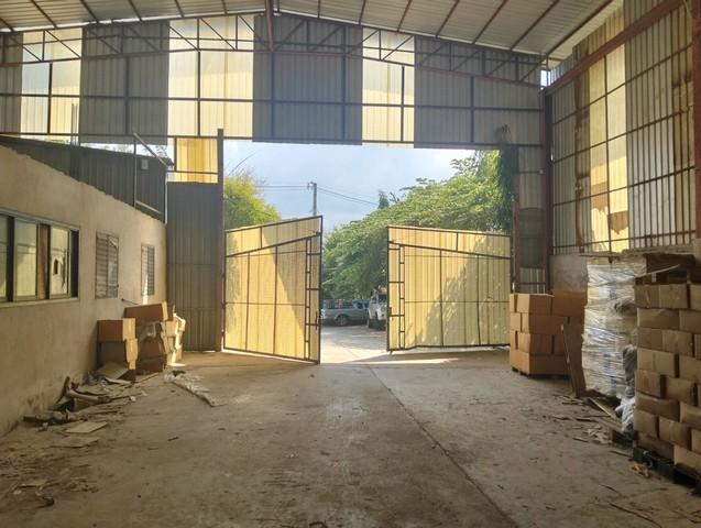 เช่าโกดัง พื้นที่ 2000 ตารางเมตร ตำบลทุ่งสุขลา อำเภอศรีราชา จังหวัด ชลบุรี 3