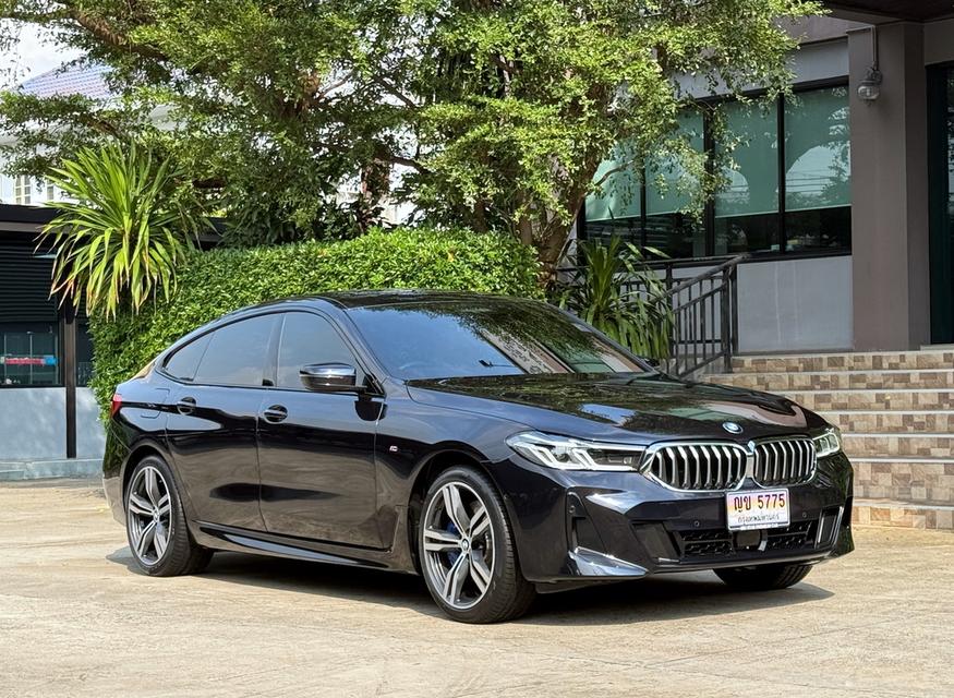 2023 BMW 630I GT MSPORT(LCI) รถมือเดียวออกป้ายแดง รถวิ่งน้อยเพียง 29,500 กม รถเข้าศูนย์ทุกระยะ รถไม่เคยมีอุบัติเหตุครับ
