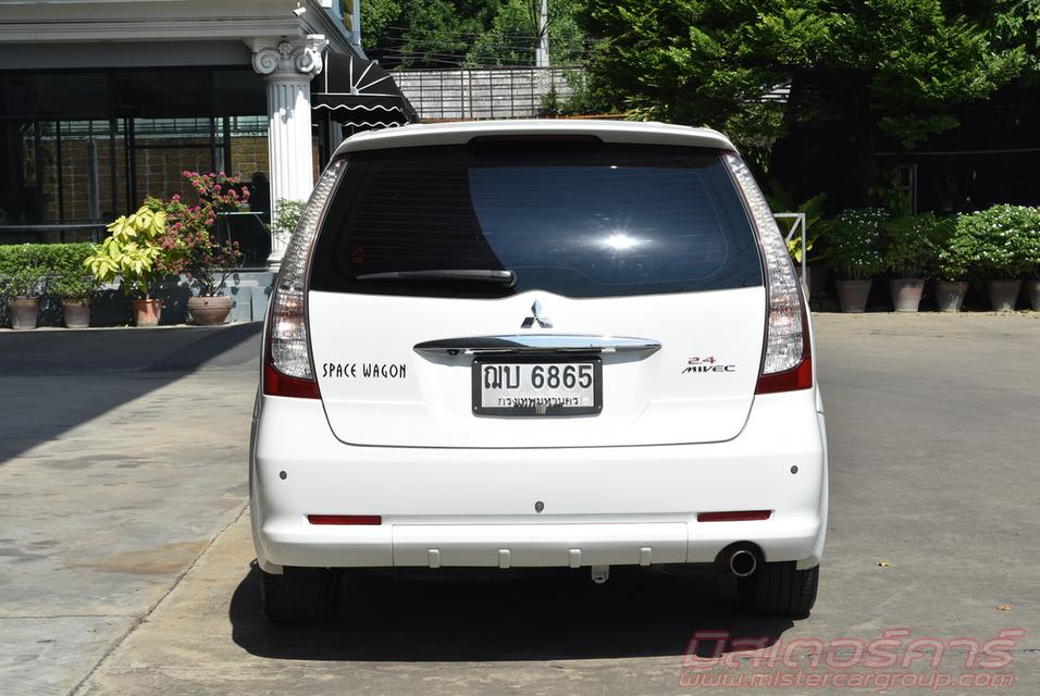 2009 MITSUBISHI SPACE WAGON 2.4 GT 2