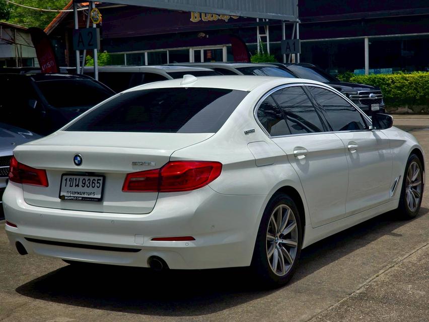 รหัสรถ BAC9365 BMW SERIES 5 530e 2.0 ELITE G30 ปี 2019 จดทะเบียนปี 2021