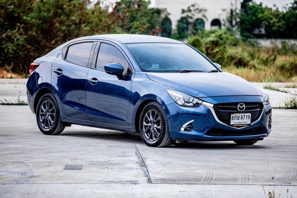 รหัสรถ GT8719 #Mazda2 1.3 HighPlus Sedan ปี 2019 สีน้ำเงิน มือเดียวป้ายแดง 11