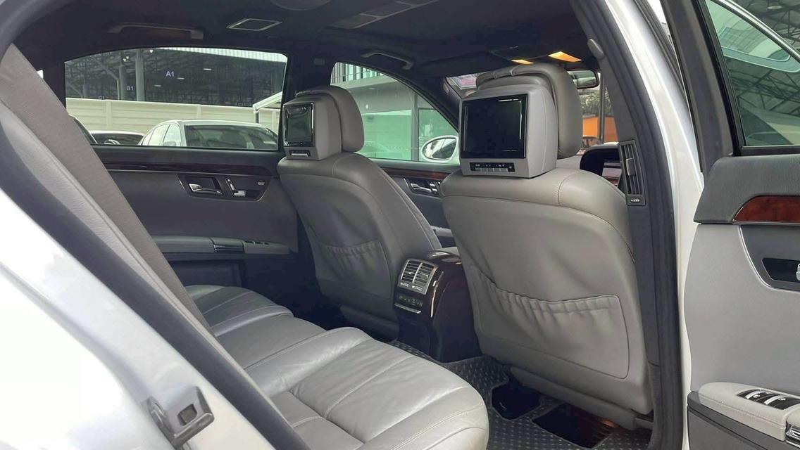 Mercedes Benz S320 CDI ( Facelift ) 18