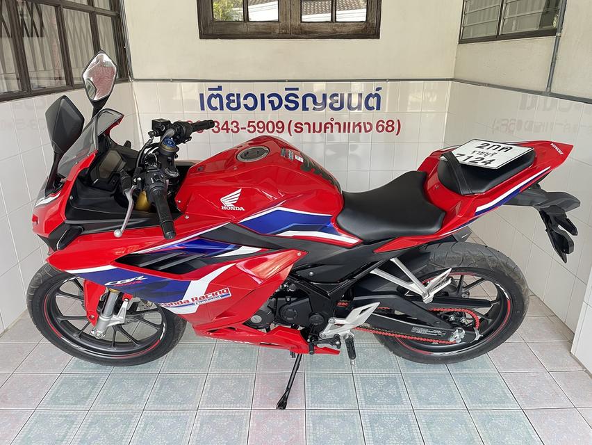 CBR150R ABS ผ่อนได้ ไม่ต้องค้ำ มีประกัน มีเก็บปลายทาง เอกสารครบ สภาพใสกริ๊บ ชุดสีไร้ริ้วรอย เครื่องเดิม วิ่ง7000 ปลายปี66 4