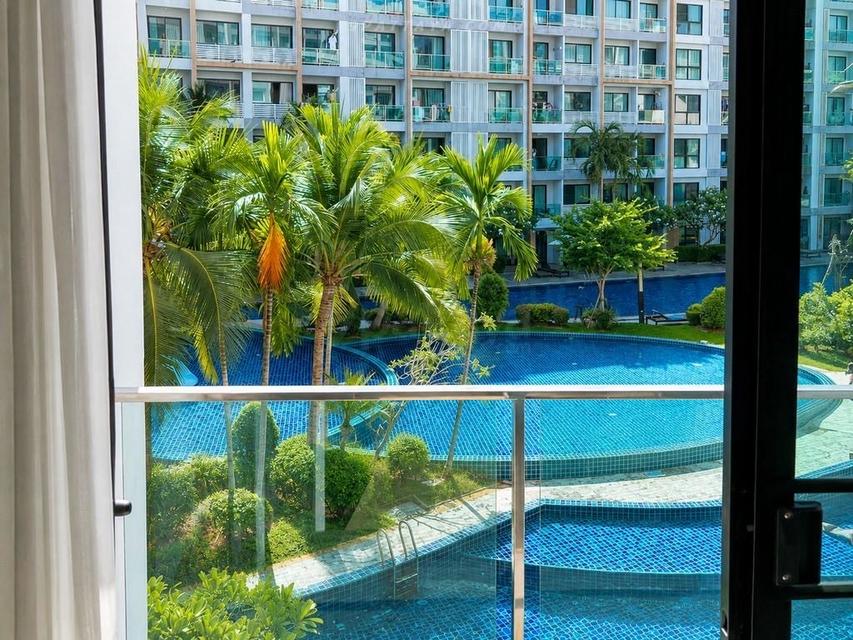 For Sale — Pool View Condo with Tenant at Dusit Grand Park 1 PattayaCondo for sale at Dusit Grand Park 1 Pattaya, sold with an existing tenant 1