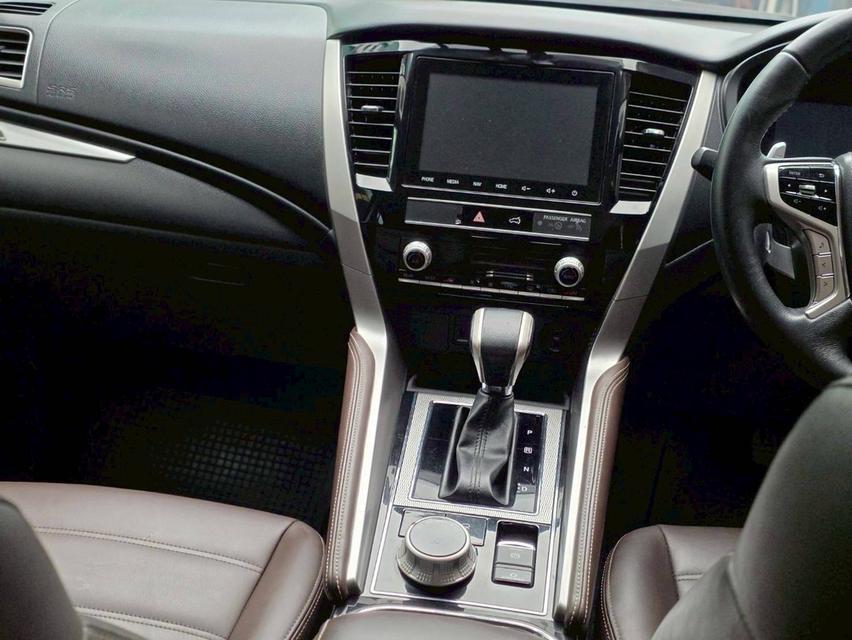 MITSUBISHI PAJERO SPORT 2.4 ELITE EDITION 4x4 ปี 2021  [สีขาวหลังคาดำ] รูปที่ 13