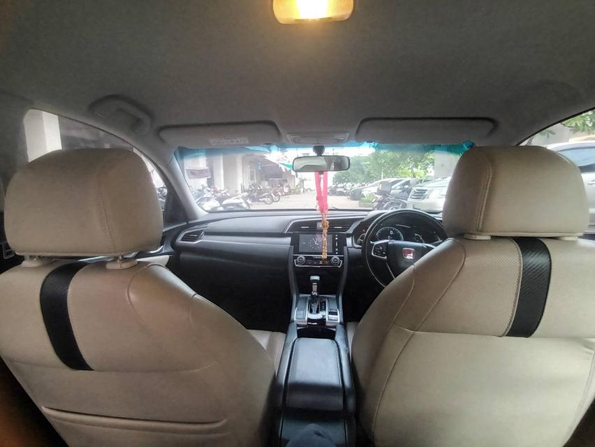 รถยนต์มือสอง