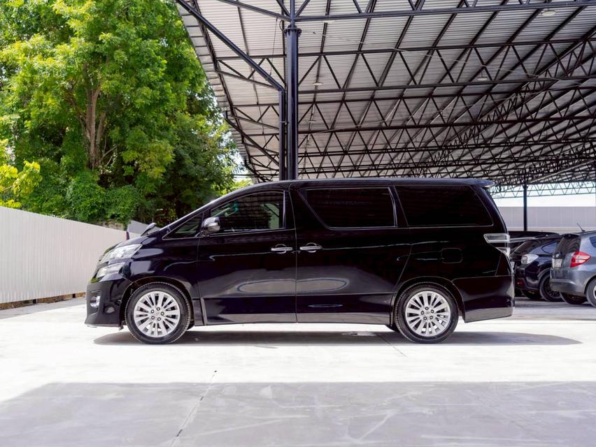 Toyota Vellfire 2.4ZG Edition ปีจด 2015