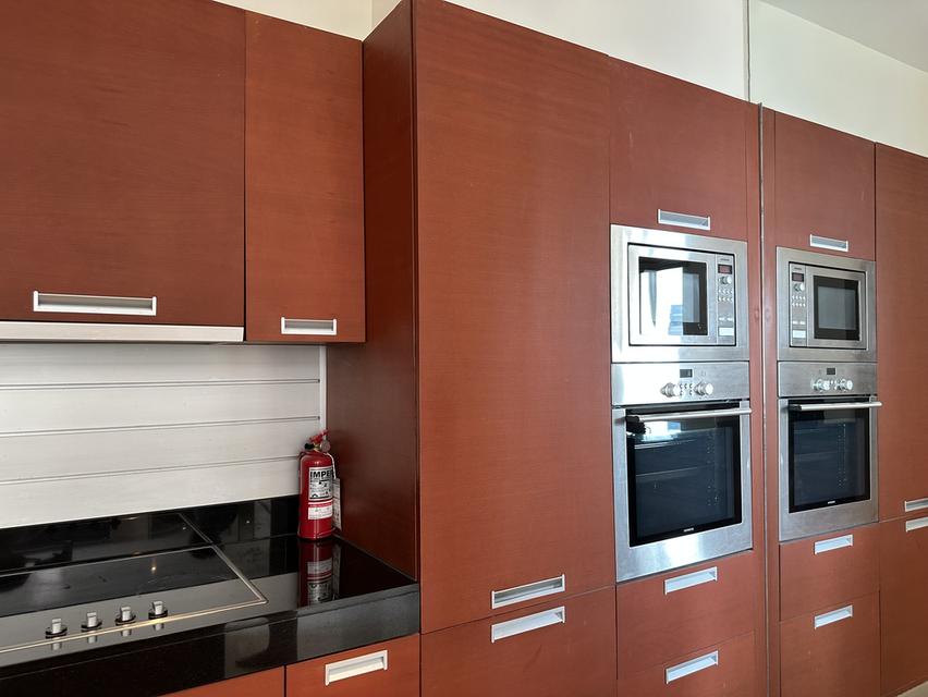 The Infinity Sathorn Luxury Redefined BTS Chongnonsi 0 m. 8