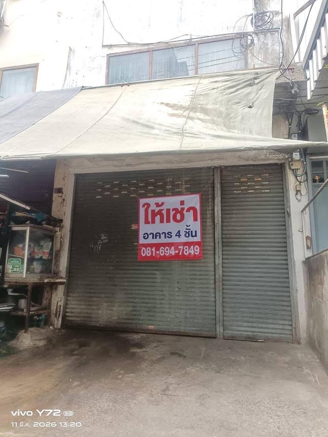 ให้เช่าอาคารพาณิชย์4ชั้น ซอยสุขุมวิท49 9