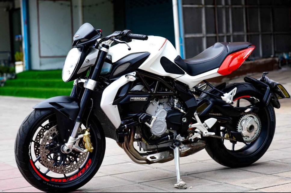 ขายรถแต่งเต็มระบบ MV Agusta Brutale 3