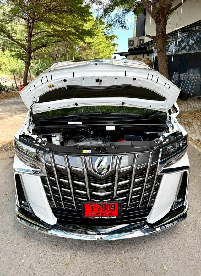 Toyota ALPHARD 2.5SC PACKAGE สีขาว ปี 2024 ไมล์ 40,000 กม. 6