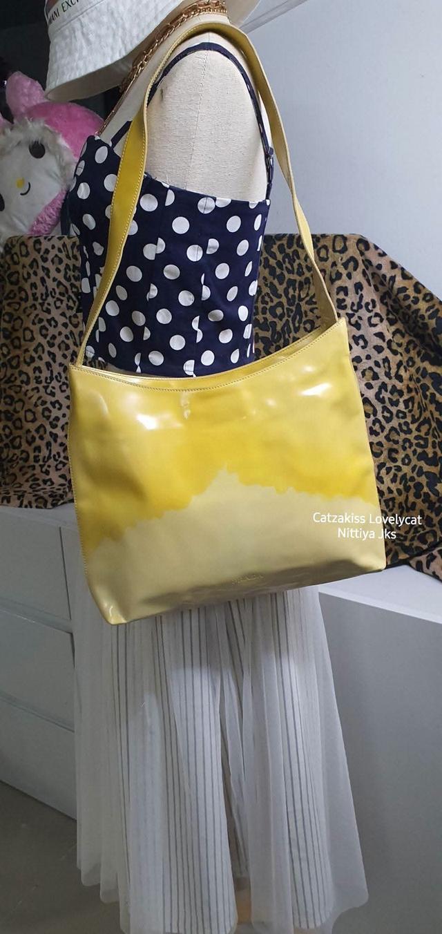 กระเป๋า คล้องไหล่ Prada รูปที่ 3