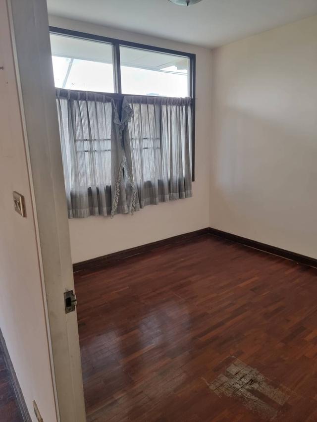 House for rent 3-story townhome no furniture Sukhumvit 50