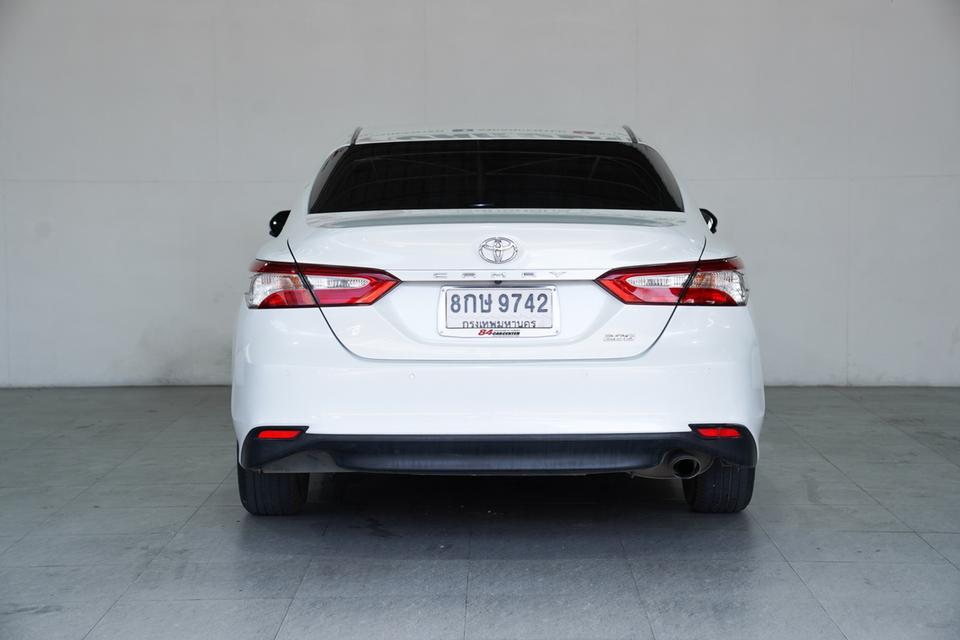 TOYOTA CAMRY 2.0 G AT ปี 2019 สีขาว 4