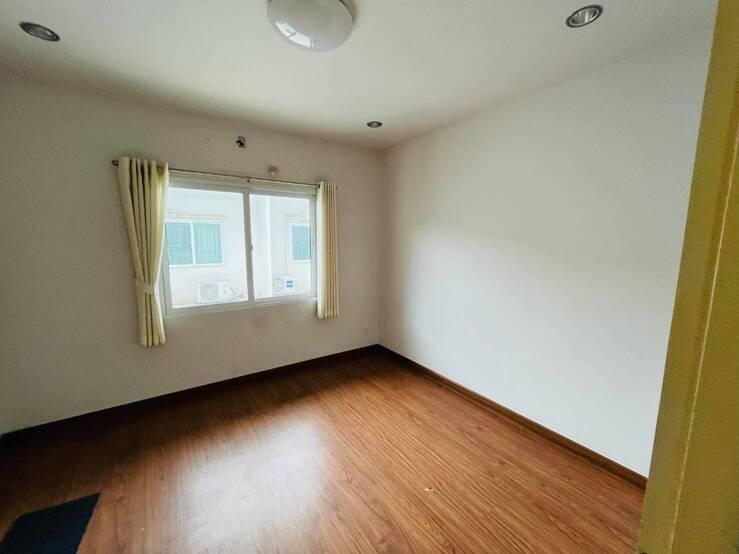 ประกาศขายหรือให้เช่าบ้านทาวน์โฮม 3 ชั้น หมู่บ้านโมทาวน์ บริโอ แจ้งวัฒนะ-ประชาชื่น เจ้าของขายเอง - งดรับนายหน้า ติดต่อ 0641515553 5