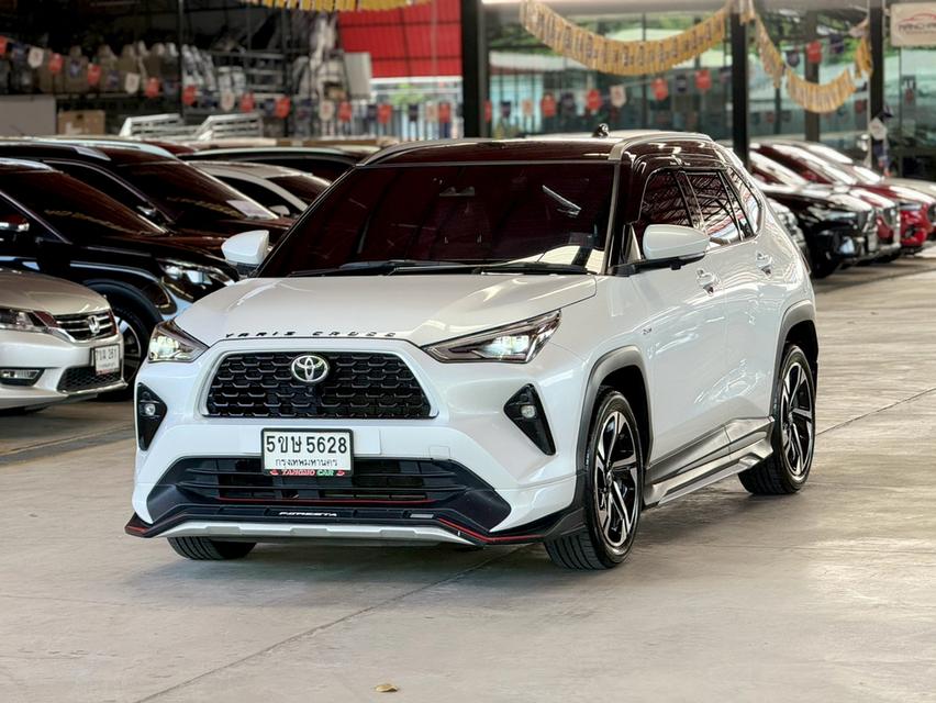 TOYOTA YARIS CROSS 1.5 HYBRID PREMIUM LUXURY ปี 2024