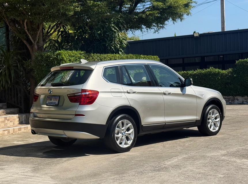 2014 BMW X3 20D XDRIVE รถมือเดียวออกป้ายแดง รถวิ่งน้อย เข้าศูนย์ตามระยะ รถไม่เคยมีอุบัติเหตุครับ 3