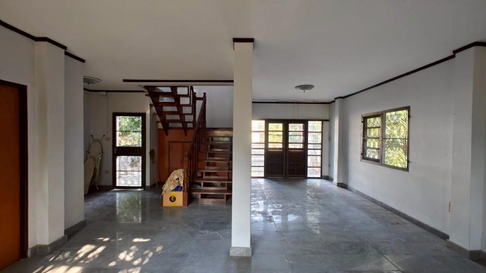 ขายบ้านเดี่ยว 2 ชั้น หมู่บ้านเพชรมณี ถนนราษฎร์อุทิศ18 ใกล้สถานีรถไฟฟ้าสายสีชมพู (N.1958) 2