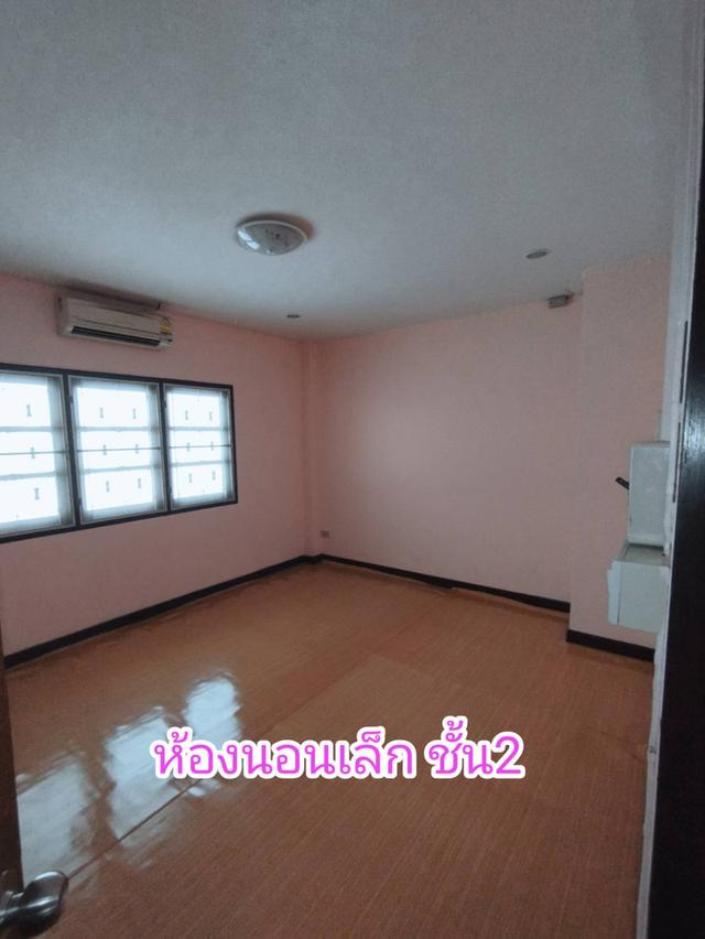 ขายทาวน์โฮม,บ้าน 3 ชั้น 4 ห้องนอน มีที่จอดรถ 4