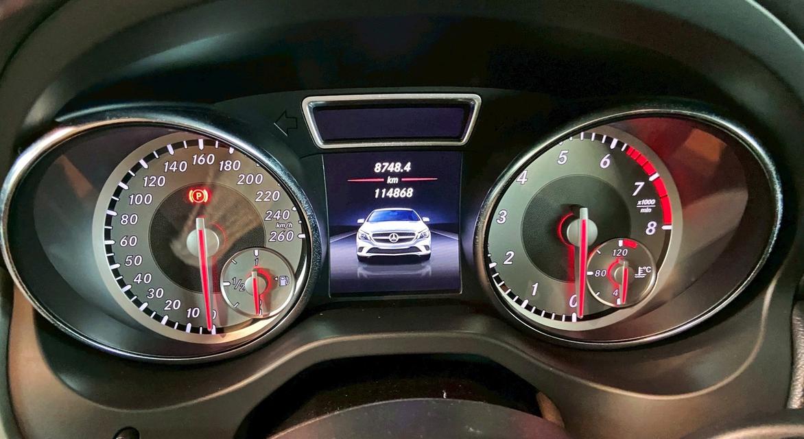 สปอร์ตแวกอน 5 ประตู Benz CLA250Shooting W117 รูปที่ 15