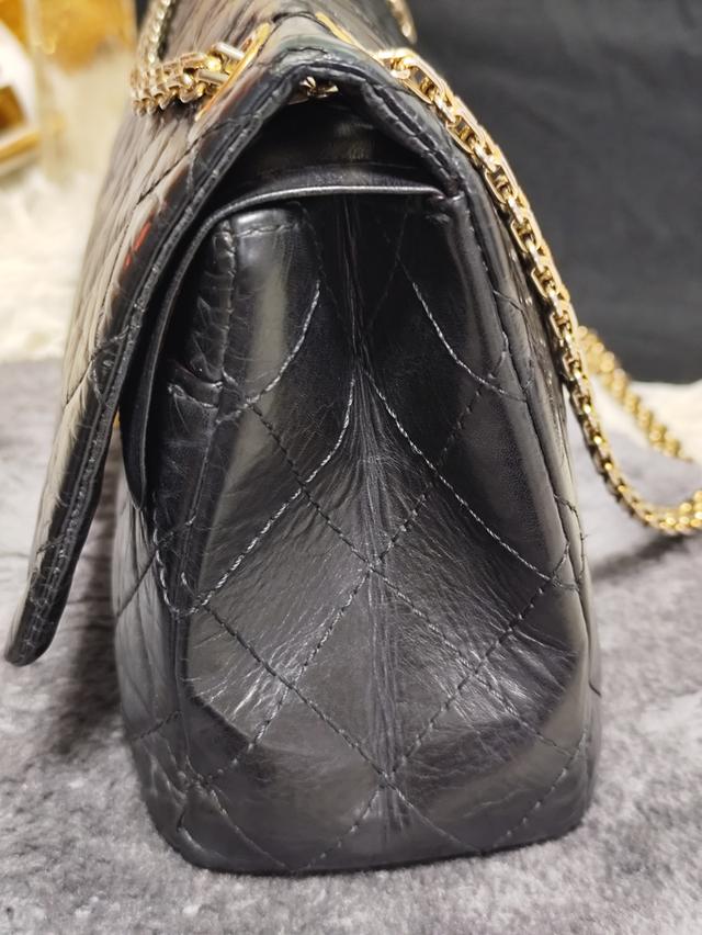 The Legend of Chanel: Chanel 2.55 Reissue Flap Bag (Aged Calfskin) รูปที่ 7
