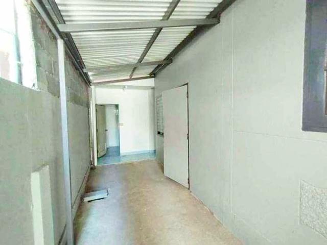 ถนนบางกรวย ไทรน้อย 100 ม. ถนนราชพฤกษ์ 3 กม. เซ็นทรัลเกตเกต 3 กม. MRT คลองบางไผ่ 3 กม. บ้านชั้นเดียวให้เช่า 3 นอน 2 น้ำ 2 8