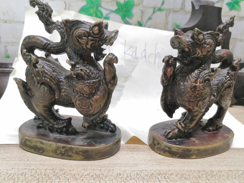 สิงห์ทองเหลือคู่ฐานอุดดินเก่าคู่1700รวมส่ง  สนใจรบกวนโทรสอบถามได้ครับเนื่องจากนานๆเข้ามาดูครั้ง โทร 0856949519