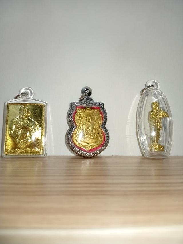 3องค์ครับขายครับใครอยากซื้อทักมาได้นะครับผม