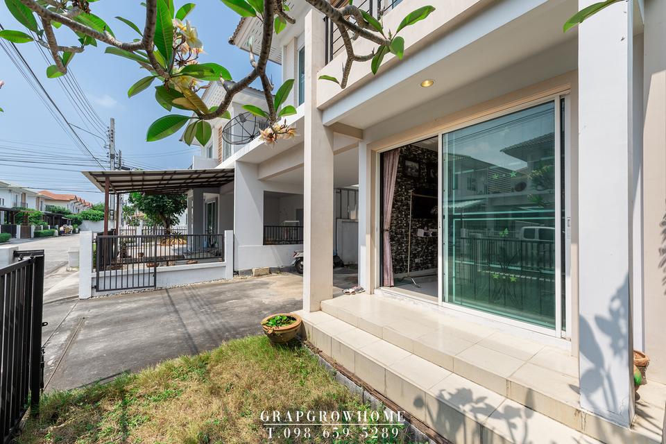 ขายบ้านแฝดสไตล์บ้านเดี่ยว กรูฟ วิลล์ บางนา เงียบสงบ เป็นส่วนตัว พร้อมอยู่ ใกล้เมกะบางนา เพียง 5 นาที ทำเลดี เดินทางสะดวก 19