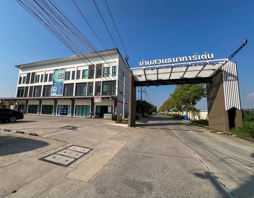 บ้านสวนธนาการ์เด้น กาญจนาภิเษก 17