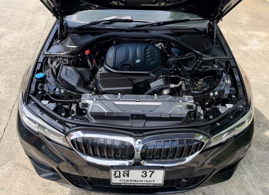 2021 BMW 320D MSPORT รถมือเดียวออกป้ายแดง รถวิ่งน้อย รถเข้าศูนย์ตลอด รถไม่เคยมีอุบัติเหตุครับ รูปที่ 15