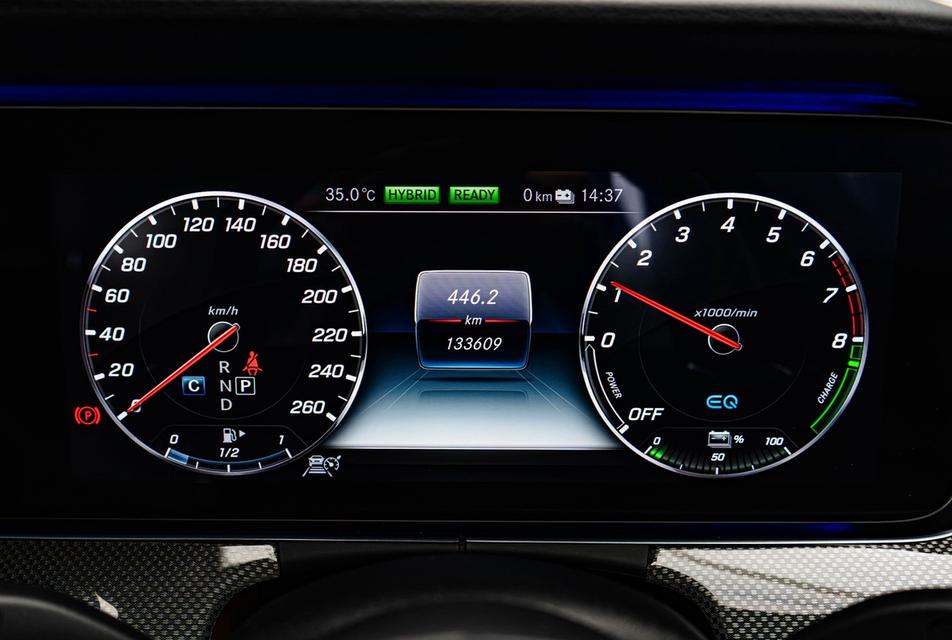 Mercedes-Benz E300e AMG 2.0 W213 AT 2020 ( 9กฬ 1023 )ไมล์ 133,xxx km.!!! ราคา 899,000 บาท รูปที่ 20