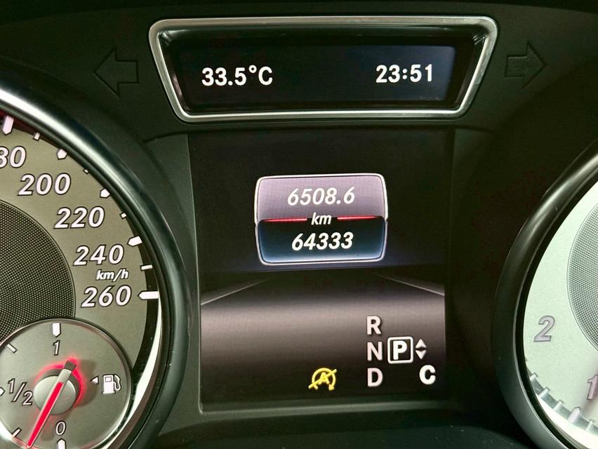 Benz E220 CDI ปี 2012 11