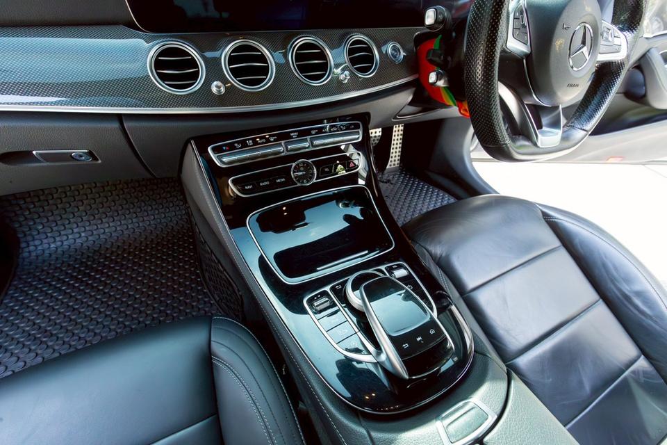 2017 Mercedes-Benz E220 d AMG Dynamic Sedan (เจ้าของขายเอง) 9