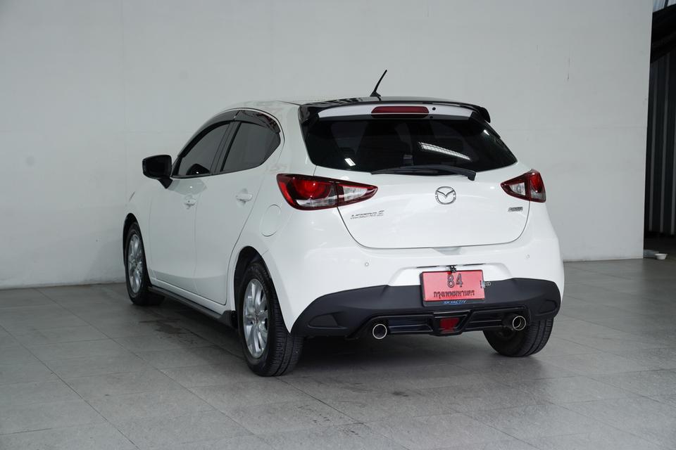 MAZDA 2 1.3 HIGH CONNECT AT ปี 2016 สีีขาว 3