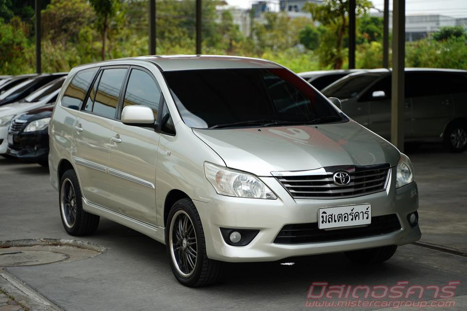 2012 TOYOTA INNOVA 2.0 G OPTION