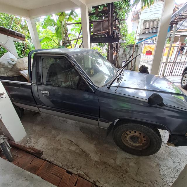 รถกระบะ ฮีโร่ Toyota Hercules 1986 14