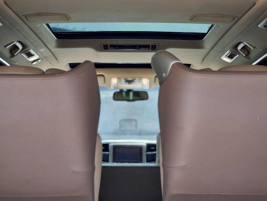 Toyota Vellfire 2.5Hv Royal Lounge ปี14 14